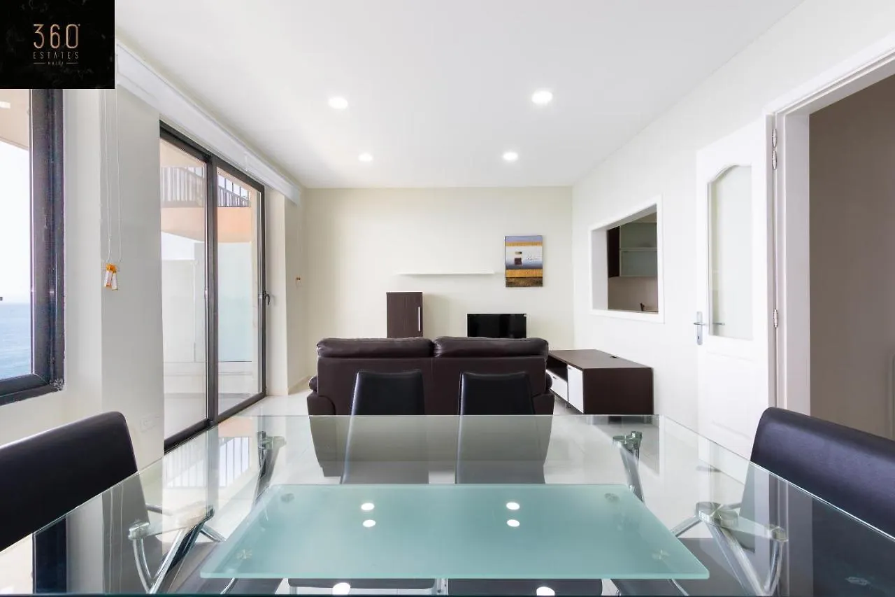 Apartment Unique Seafront 3Br, Sliema Beach - Ac & Wifi By 360 Estates
