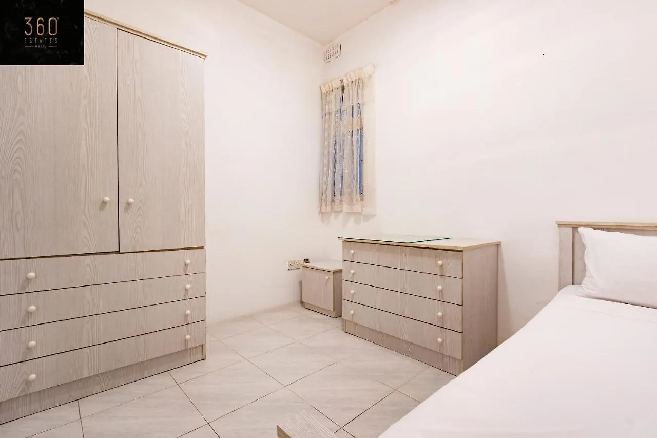 Unique Seafront 3Br, Sliema Beach - Ac & Wifi By 360 Estates Malta