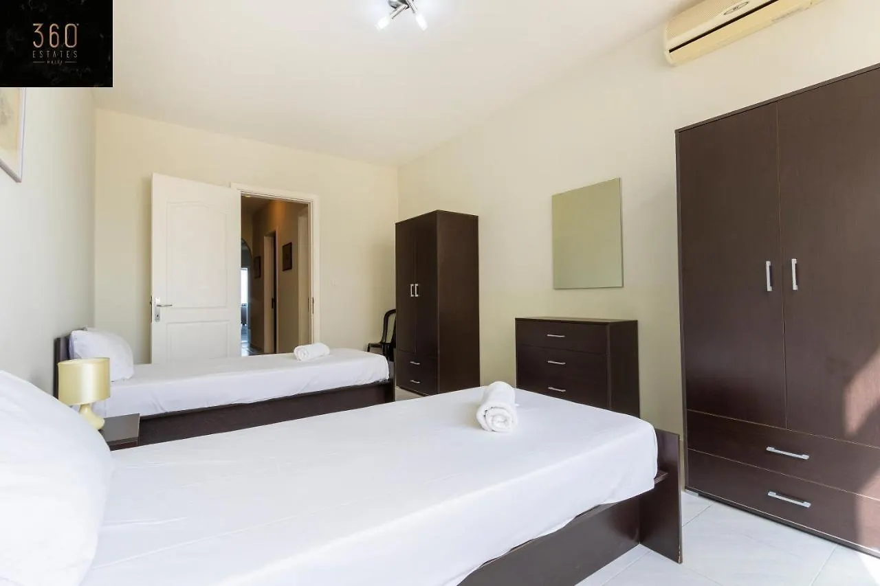 Unique Seafront 3Br, Sliema Beach - Ac & Wifi By 360 Estates Apartment