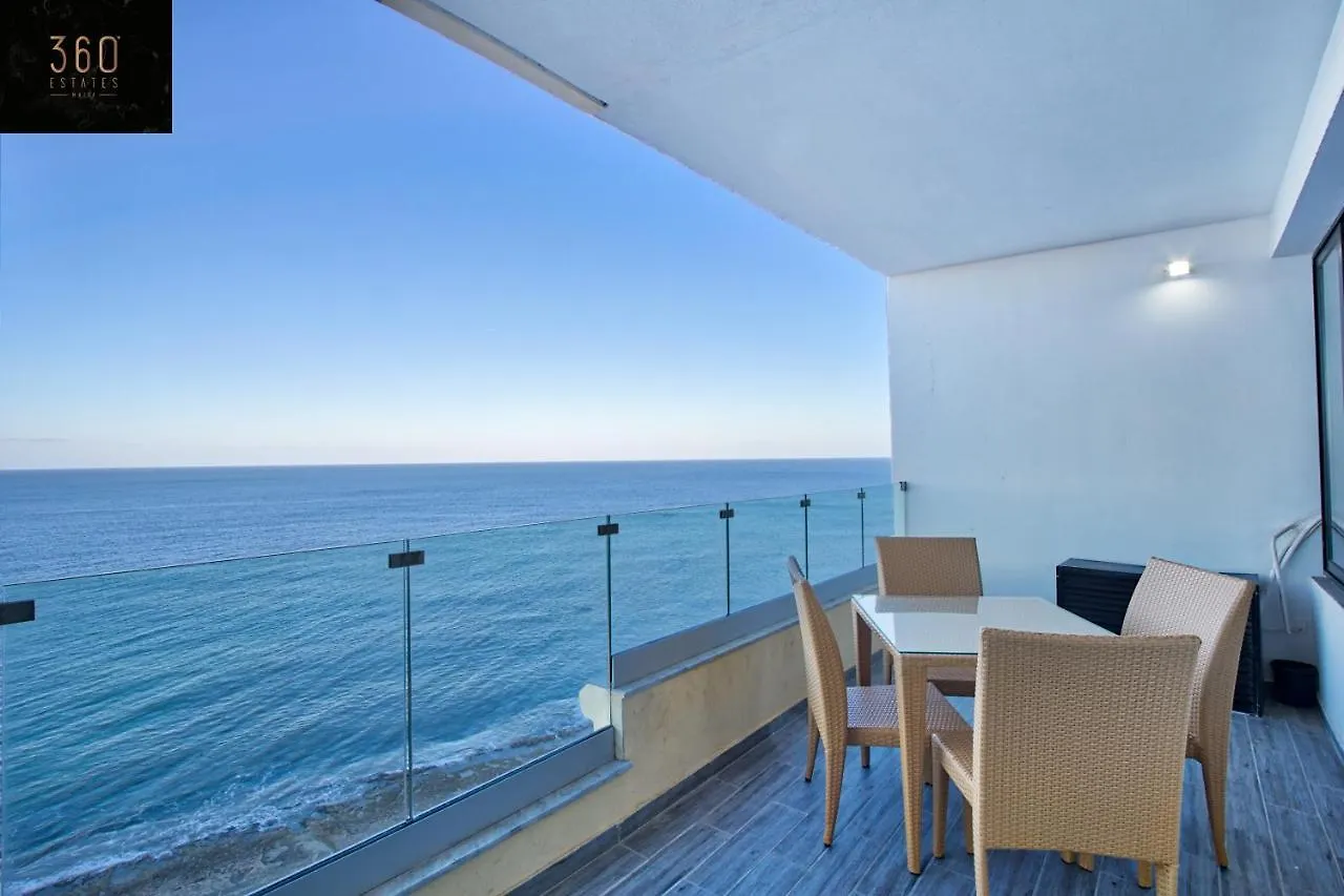 Apartment Unique Seafront 3Br, Sliema Beach - Ac & Wifi By 360 Estates