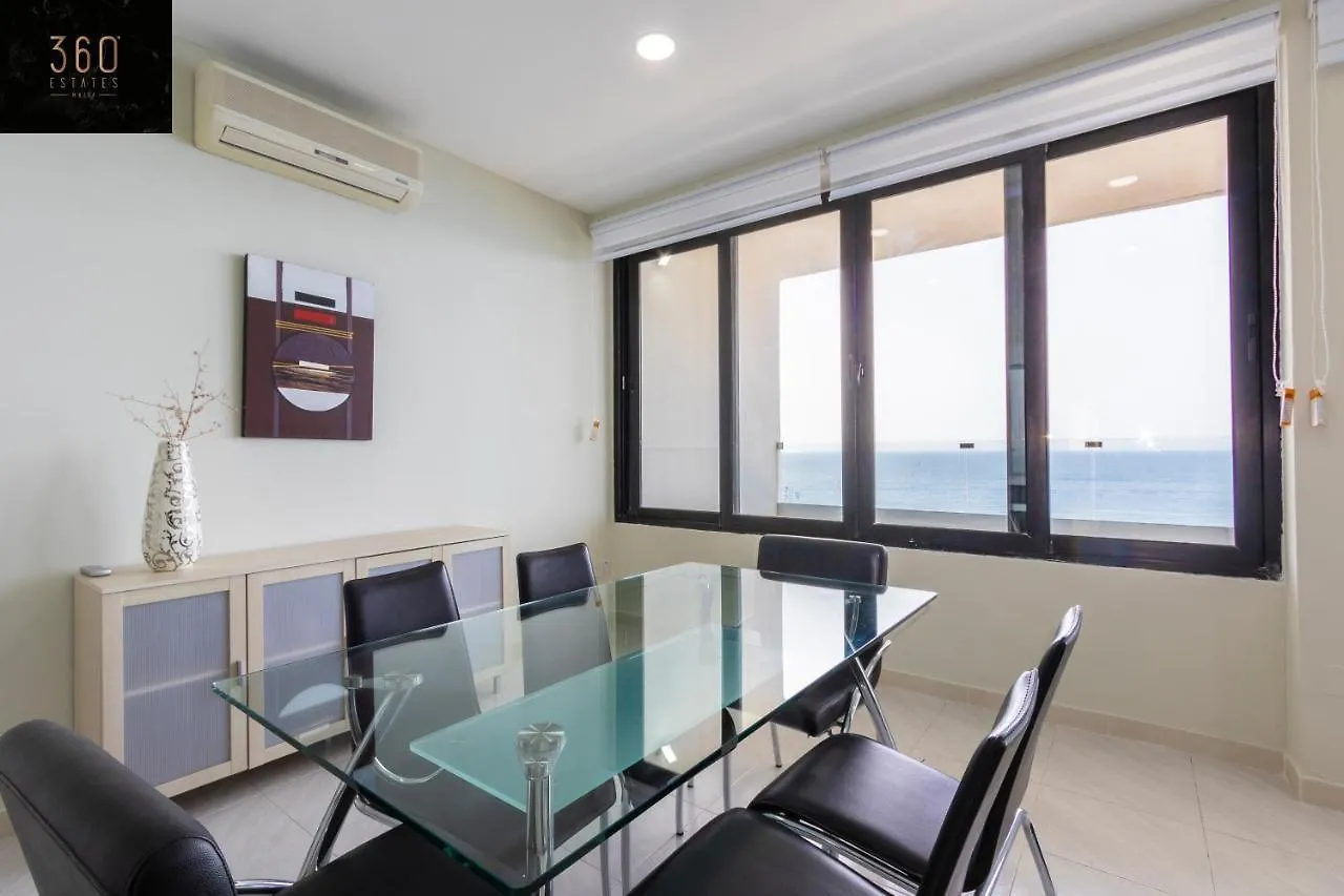 Unique Seafront 3Br, Sliema Beach - Ac & Wifi By 360 Estates